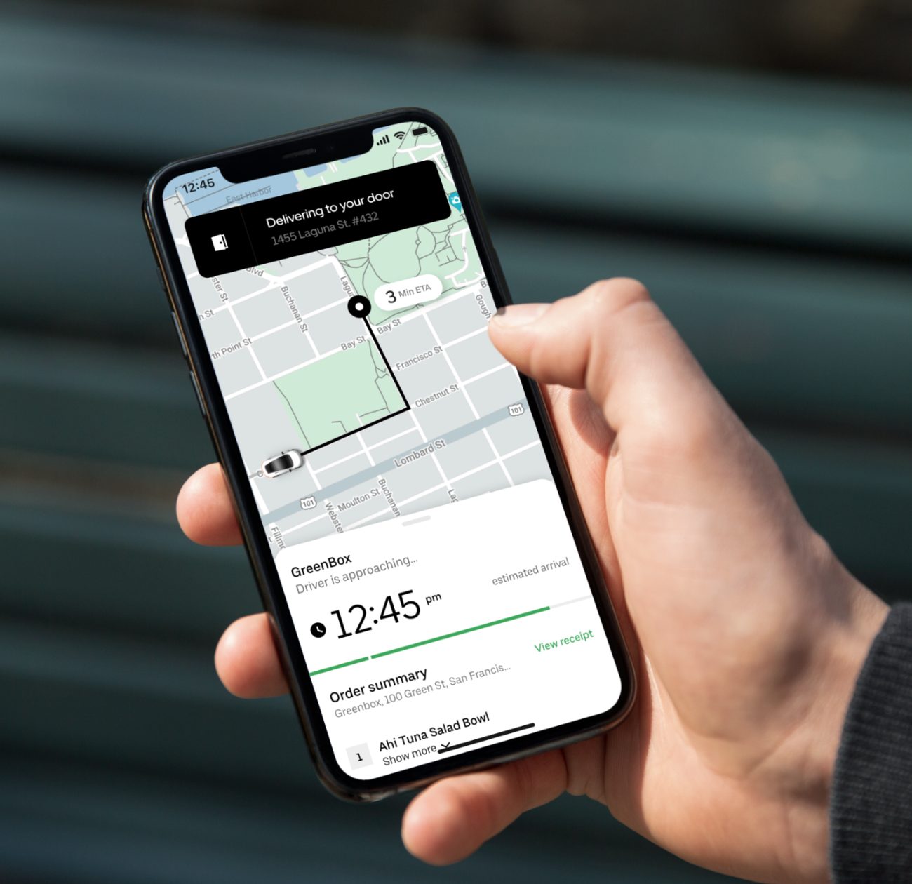 Aplikacja Uber otwarta na telefonie